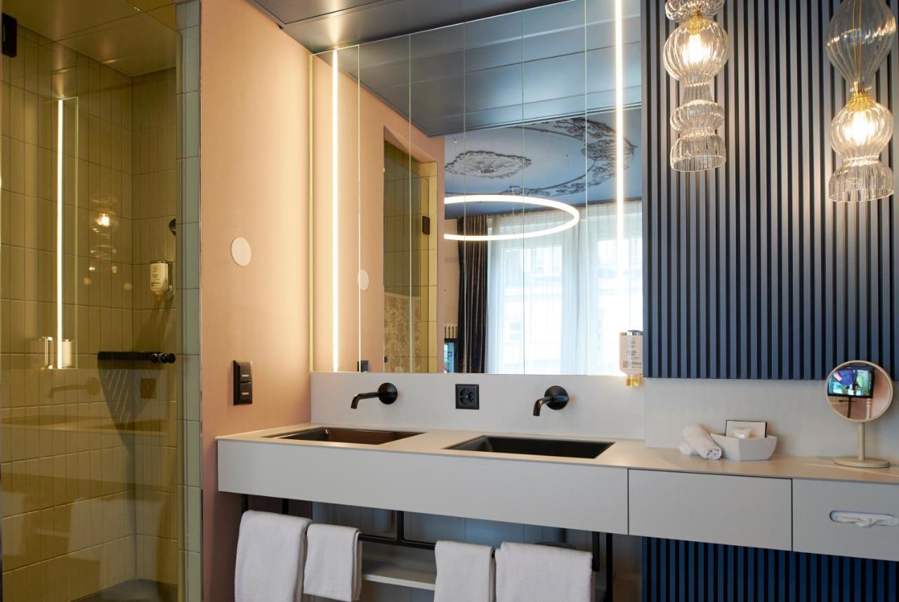 Boutique By Continental Park 4*